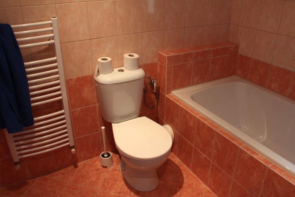 Hostel Narva Bratislava Exterior photo